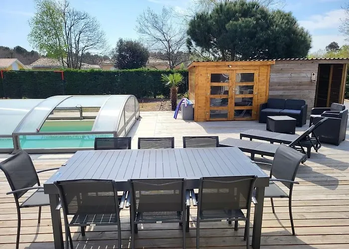 Agreable Maison Familiale بيت للعطل *